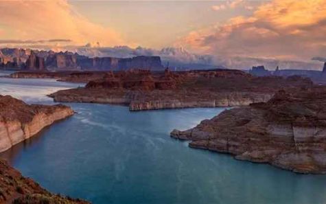 Glen Canyon Lake Powell AZ